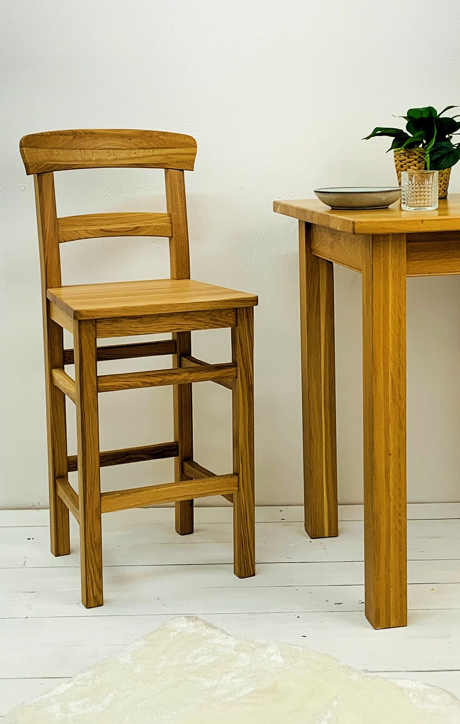Oak Parlour Bar Stool - Solid Seat-min
